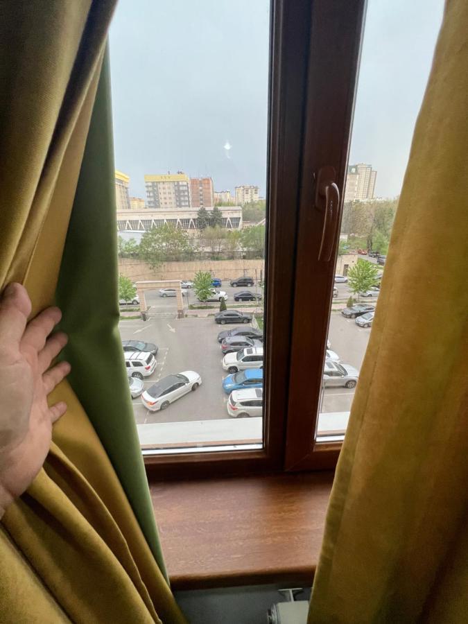 A7 Апарт Отель Bishkek Exterior foto